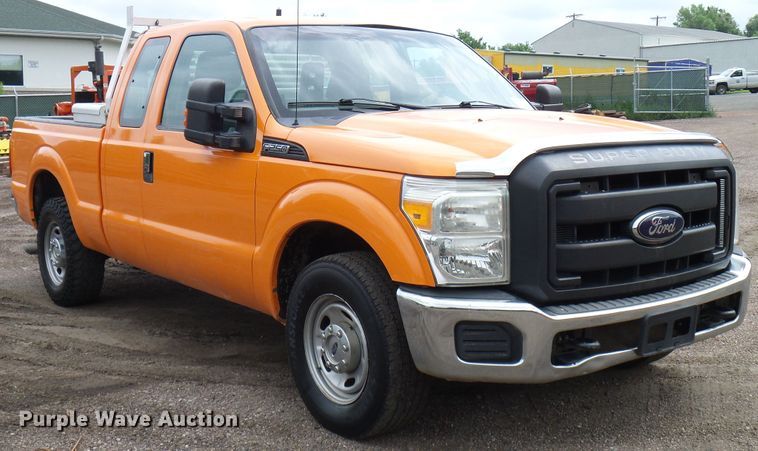 image for item DD6035 2012 Ford F250 Super Duty SuperCab pickup truck
