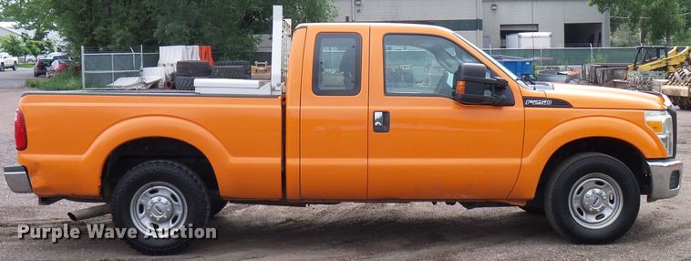 image for item DD6035 2012 Ford F250 Super Duty SuperCab pickup truck