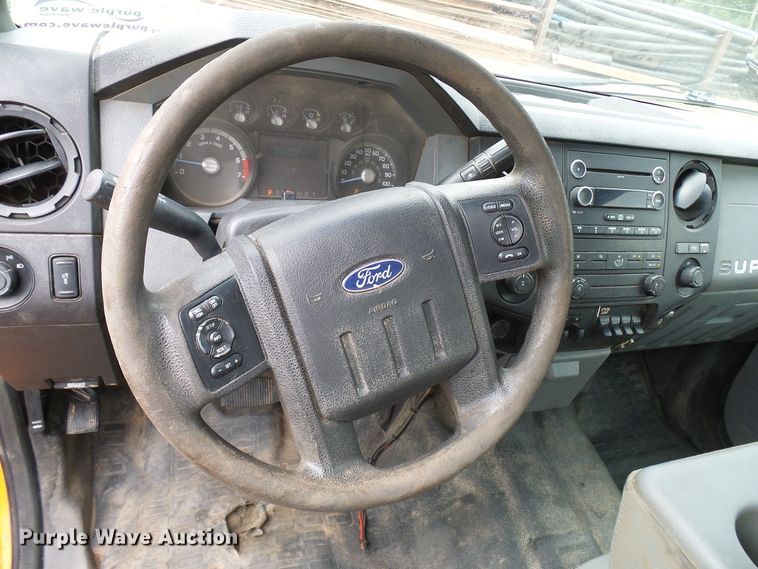 image for item DD6035 2012 Ford F250 Super Duty SuperCab pickup truck