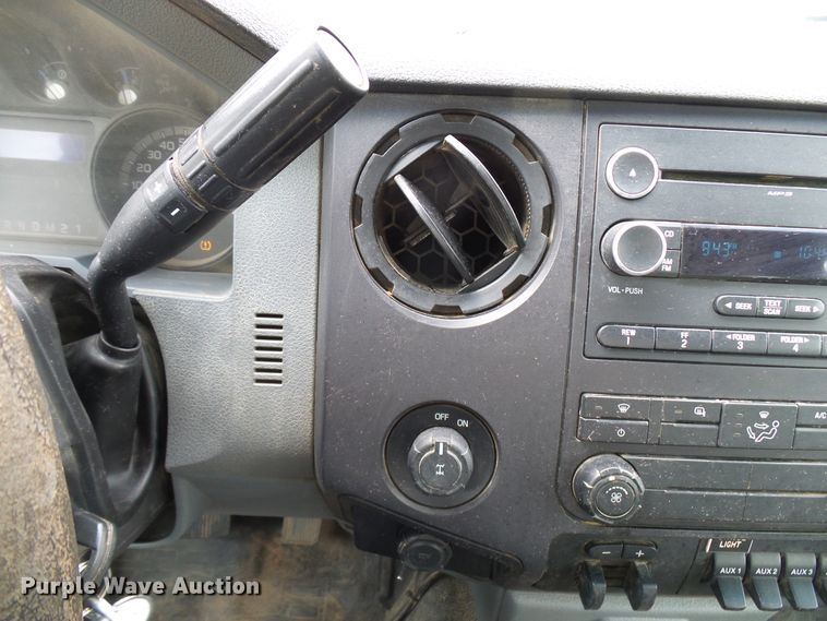 image for item DD6035 2012 Ford F250 Super Duty SuperCab pickup truck