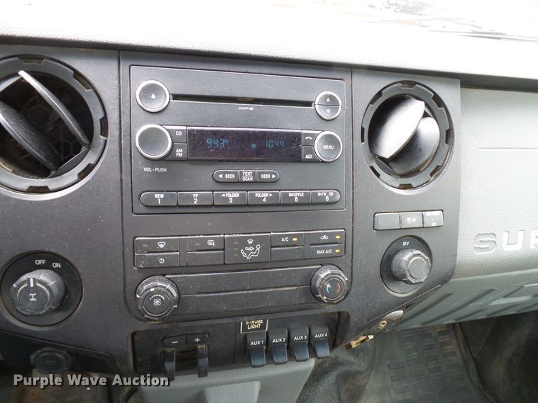 image for item DD6035 2012 Ford F250 Super Duty SuperCab pickup truck