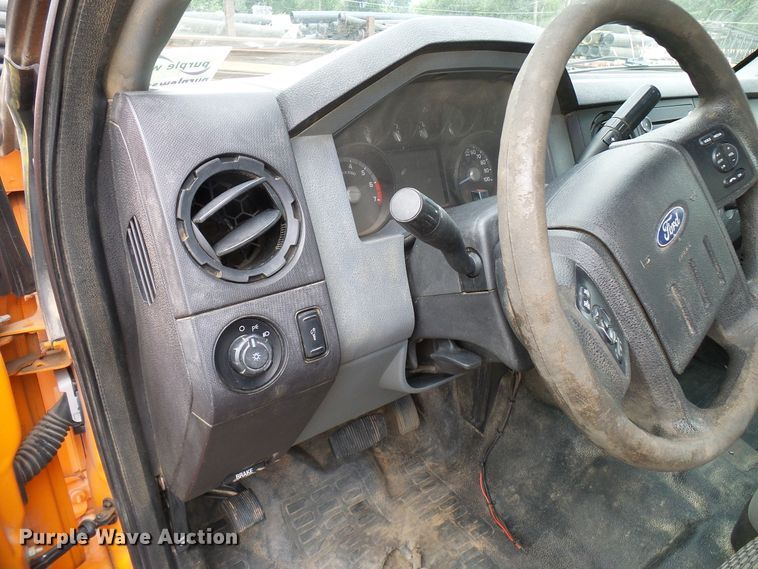 image for item DD6035 2012 Ford F250 Super Duty SuperCab pickup truck