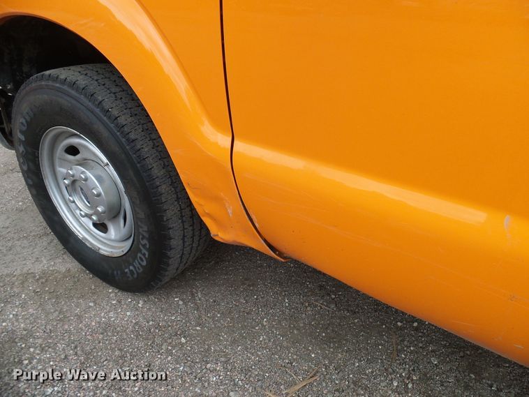 image for item DD6035 2012 Ford F250 Super Duty SuperCab pickup truck