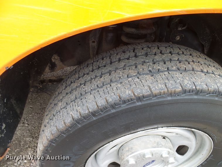 image for item DD6035 2012 Ford F250 Super Duty SuperCab pickup truck