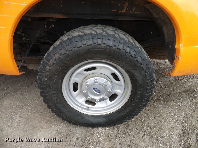 image for item DD6035 2012 Ford F250 Super Duty SuperCab pickup truck