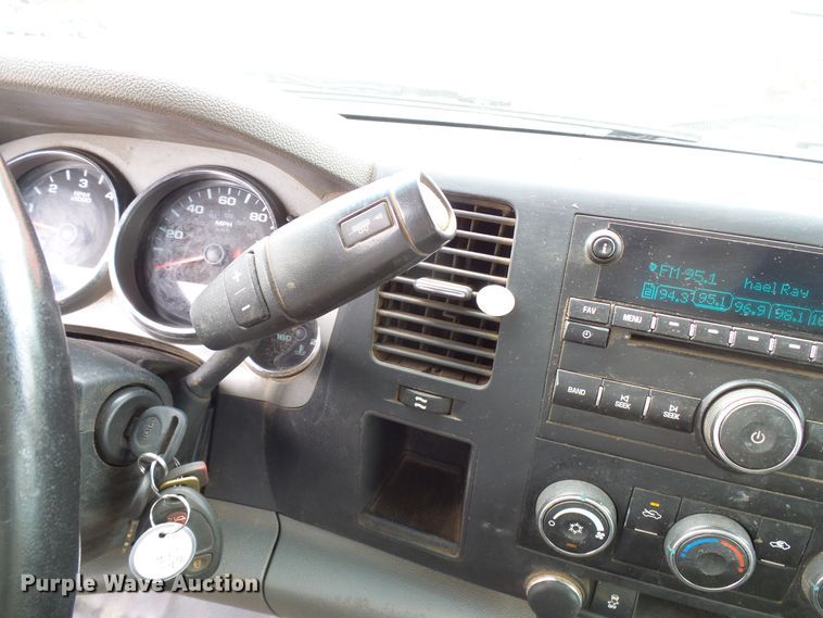 image for item DD6036 2012 GMC Sierra 2500HD Ext. Cab pickup truck