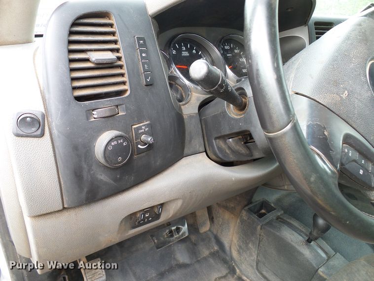 image for item DD6036 2012 GMC Sierra 2500HD Ext. Cab pickup truck