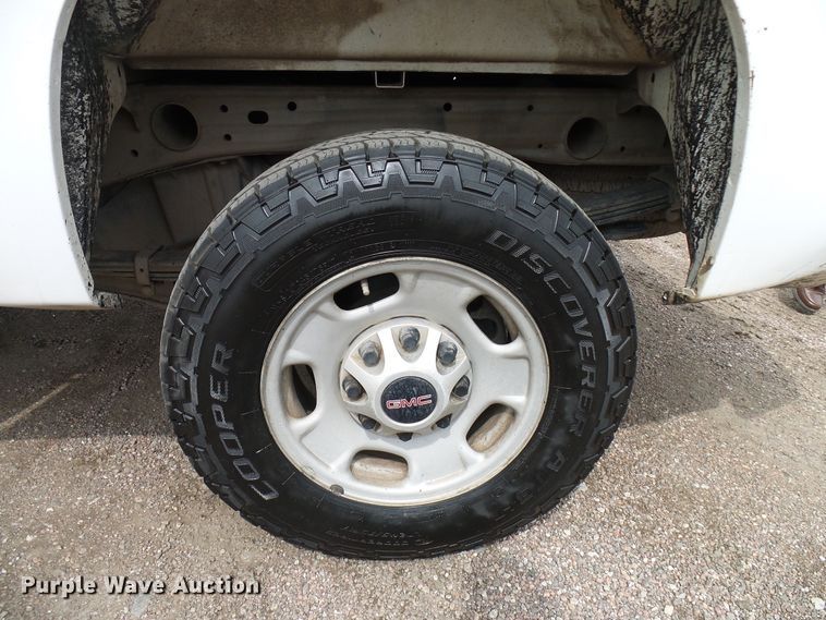 image for item DD6036 2012 GMC Sierra 2500HD Ext. Cab pickup truck