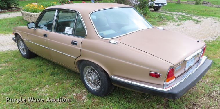 image for item DD6211 1984 Jaguar Vander Plas XJ6