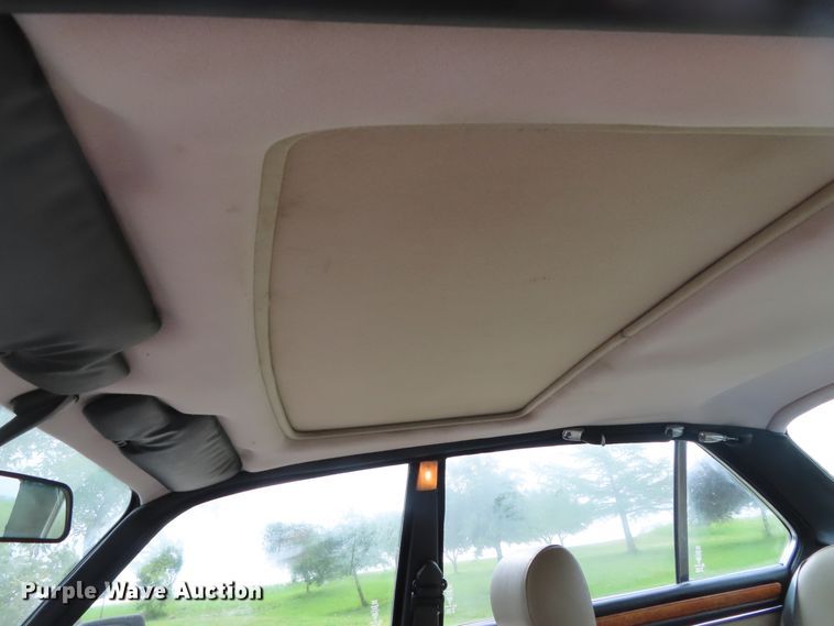 image for item DD6211 1984 Jaguar Vander Plas XJ6