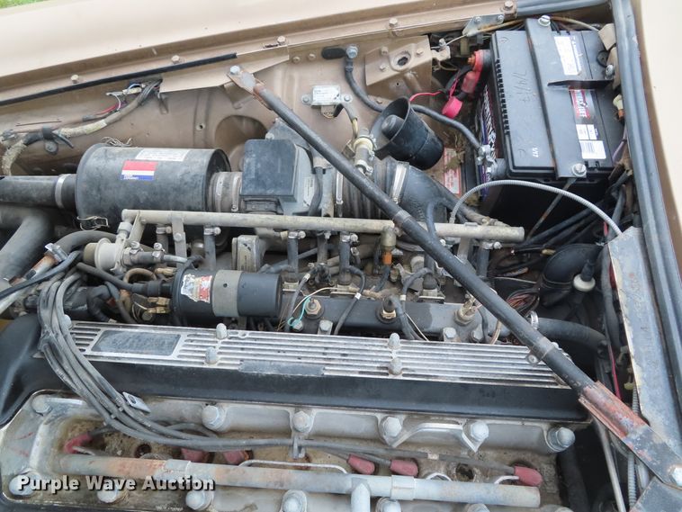 image for item DD6211 1984 Jaguar Vander Plas XJ6