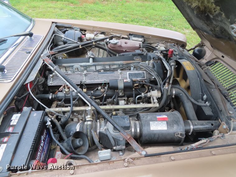 image for item DD6211 1984 Jaguar Vander Plas XJ6