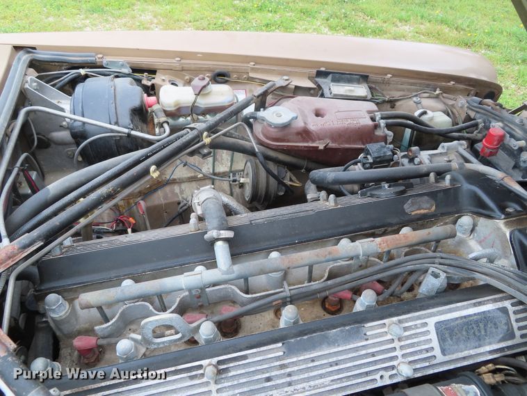 image for item DD6211 1984 Jaguar Vander Plas XJ6