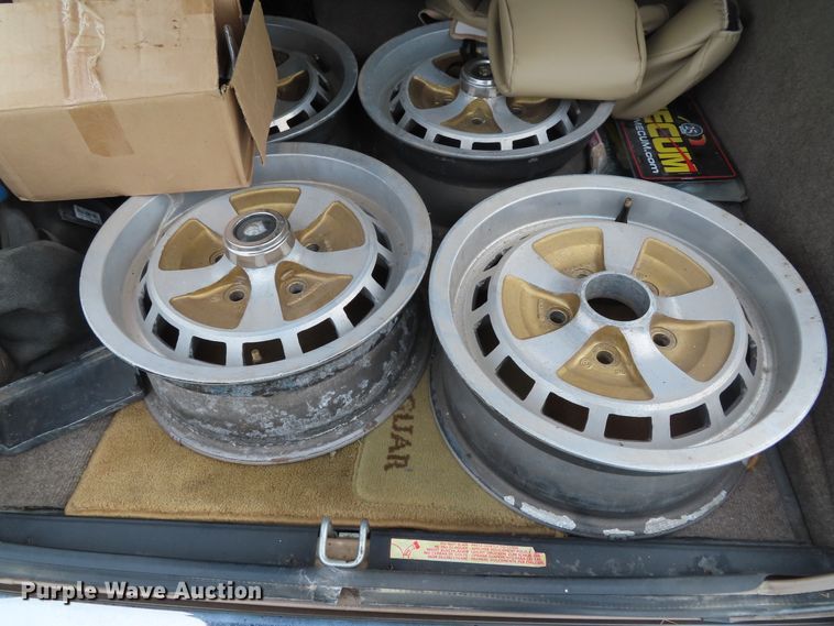 image for item DD6211 1984 Jaguar Vander Plas XJ6