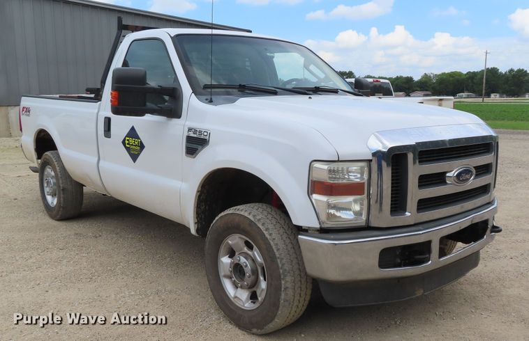 image for item DD6281 2010 Ford F250 Super Duty pickup truck
