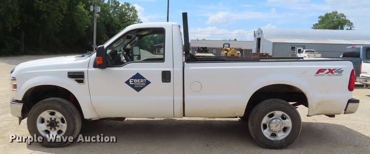 image for item DD6281 2010 Ford F250 Super Duty pickup truck