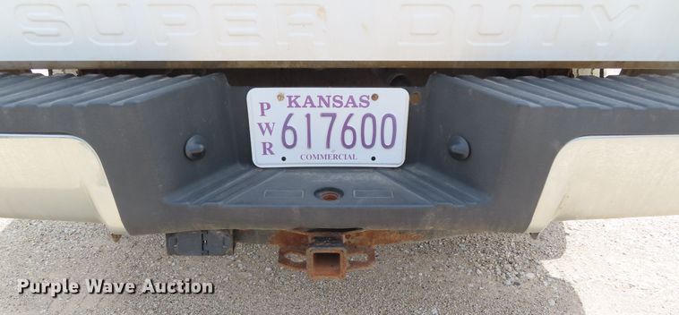 image for item DD6281 2010 Ford F250 Super Duty pickup truck