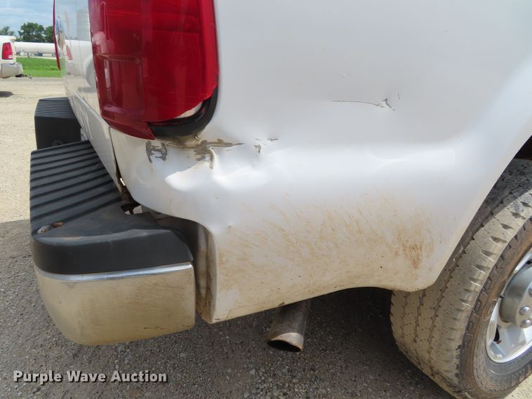 image for item DD6281 2010 Ford F250 Super Duty pickup truck