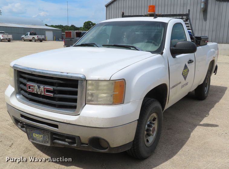 image for item DD6282 2007 GMC Sierra 2500HD pickup truck