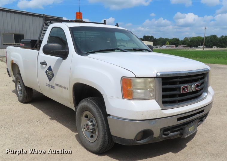 image for item DD6282 2007 GMC Sierra 2500HD pickup truck