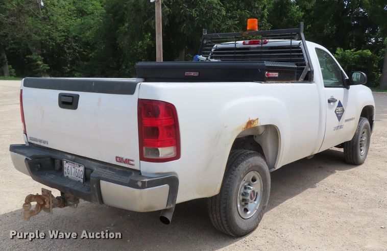 image for item DD6282 2007 GMC Sierra 2500HD pickup truck