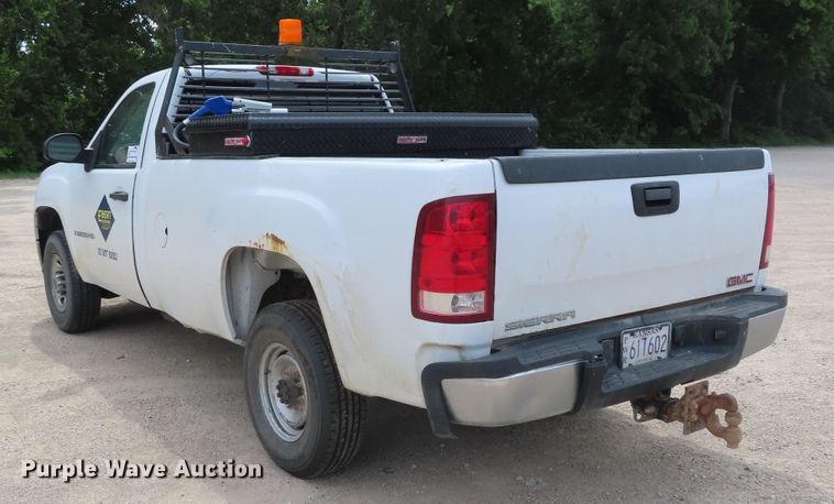 image for item DD6282 2007 GMC Sierra 2500HD pickup truck