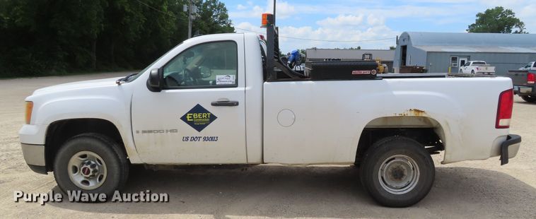 image for item DD6282 2007 GMC Sierra 2500HD pickup truck