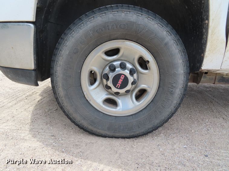 image for item DD6282 2007 GMC Sierra 2500HD pickup truck