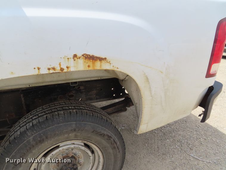 image for item DD6282 2007 GMC Sierra 2500HD pickup truck