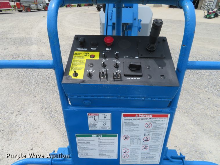 image for item DD7078 Genie Z-34/22N boom lift