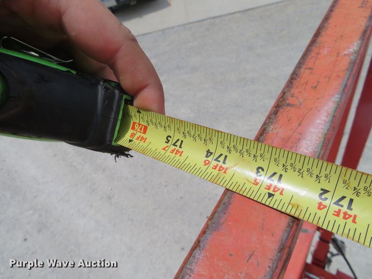 image for item DD7080 2000 Skyjack 9250 scissor lift