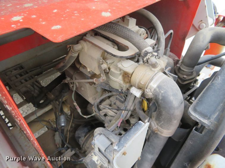 image for item DD7080 2000 Skyjack 9250 scissor lift