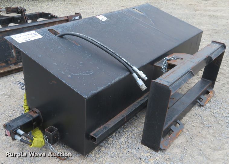 image for item DD7081 Skid steer broom