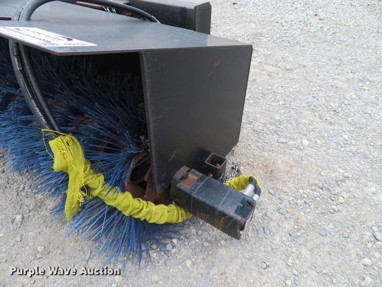 image for item DD7081 Skid steer broom