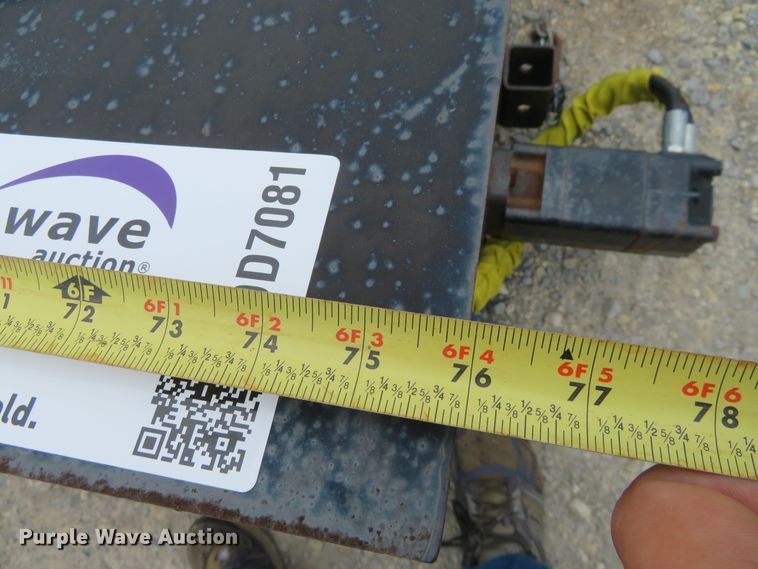 image for item DD7081 Skid steer broom