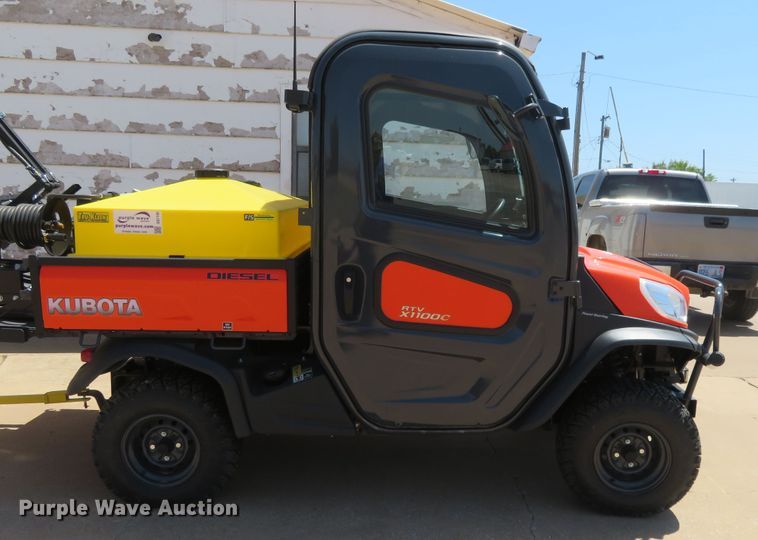 image for item DD7106 2016 Kubota RTV-1100C utility vehicle