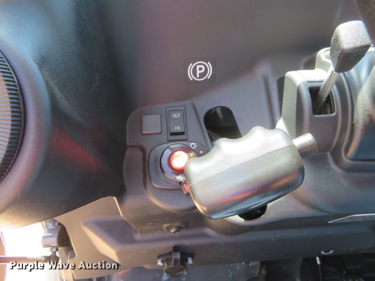 image for item DD7106 2016 Kubota RTV-1100C utility vehicle