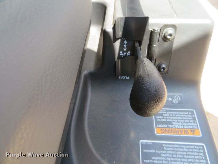 image for item DD7106 2016 Kubota RTV-1100C utility vehicle