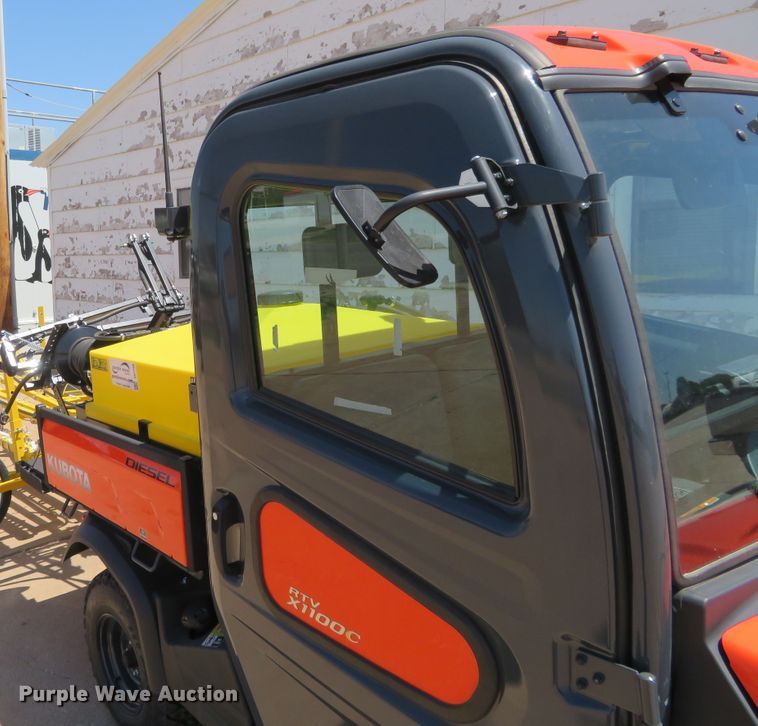 image for item DD7106 2016 Kubota RTV-1100C utility vehicle