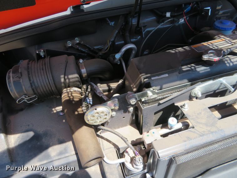 image for item DD7106 2016 Kubota RTV-1100C utility vehicle