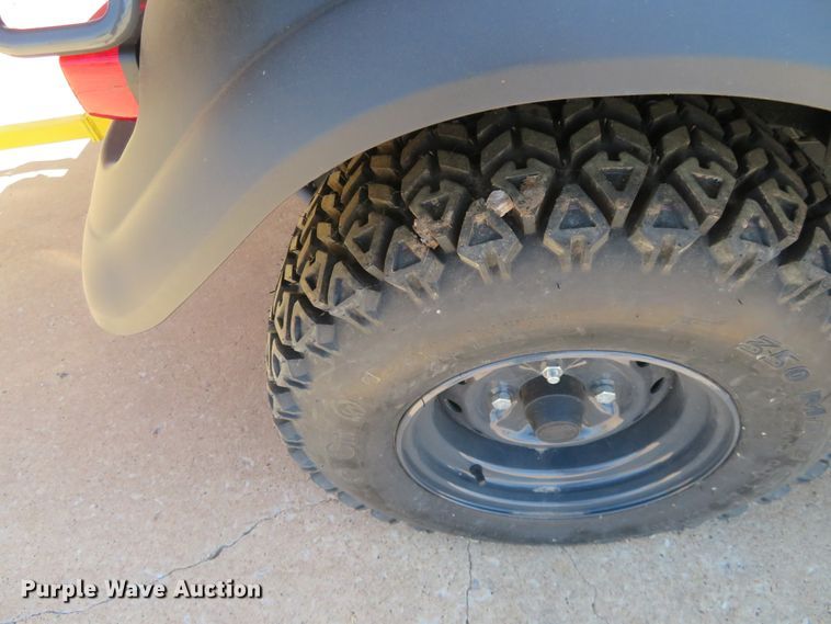 image for item DD7106 2016 Kubota RTV-1100C utility vehicle