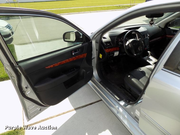 image for item DE7727 2012 Subaru Legacy