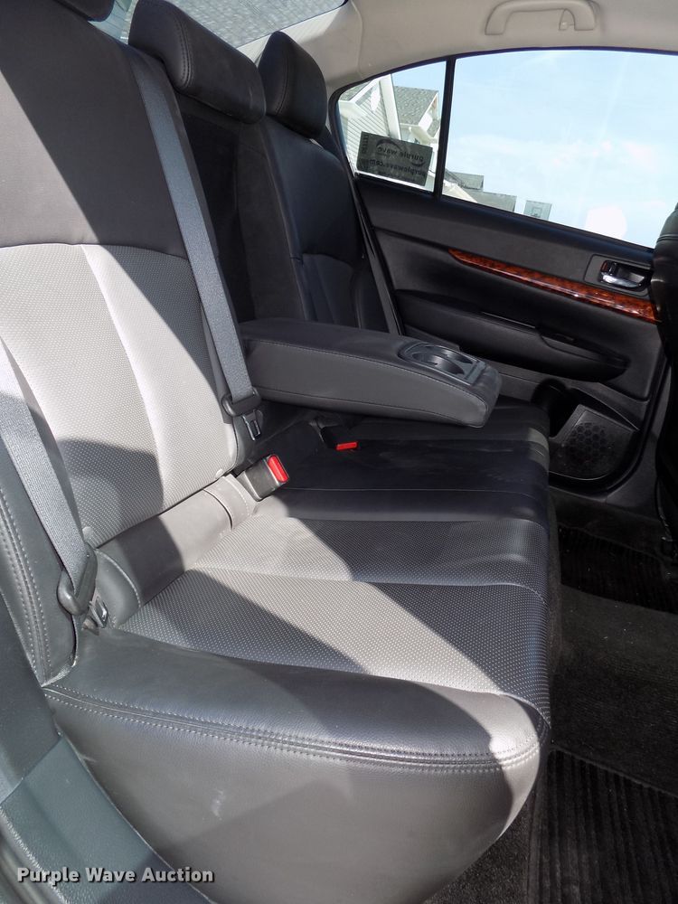 image for item DE7727 2012 Subaru Legacy