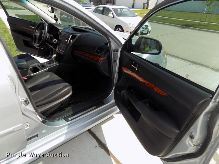 image for item DE7727 2012 Subaru Legacy