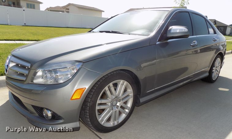 image for item DE7728 2009 Mercedes Benz C300