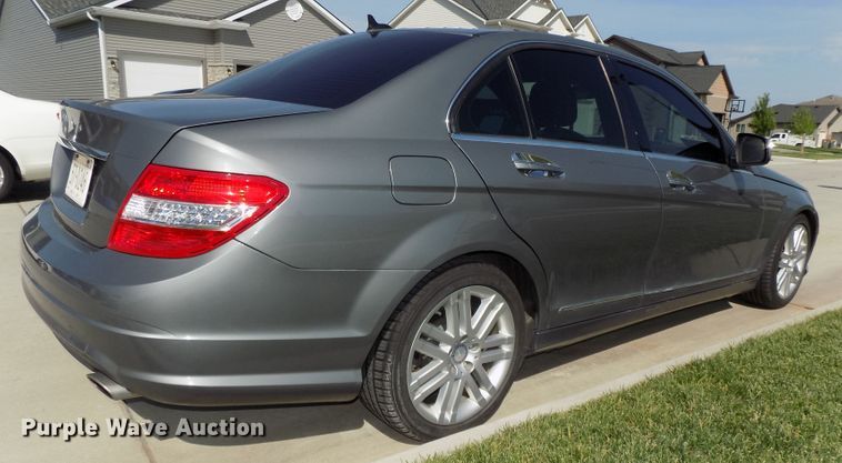 image for item DE7728 2009 Mercedes Benz C300