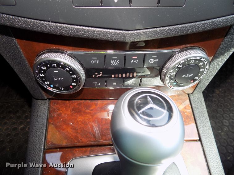 image for item DE7728 2009 Mercedes Benz C300