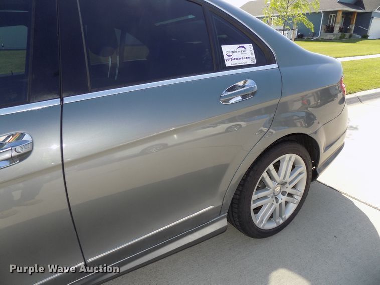 image for item DE7728 2009 Mercedes Benz C300