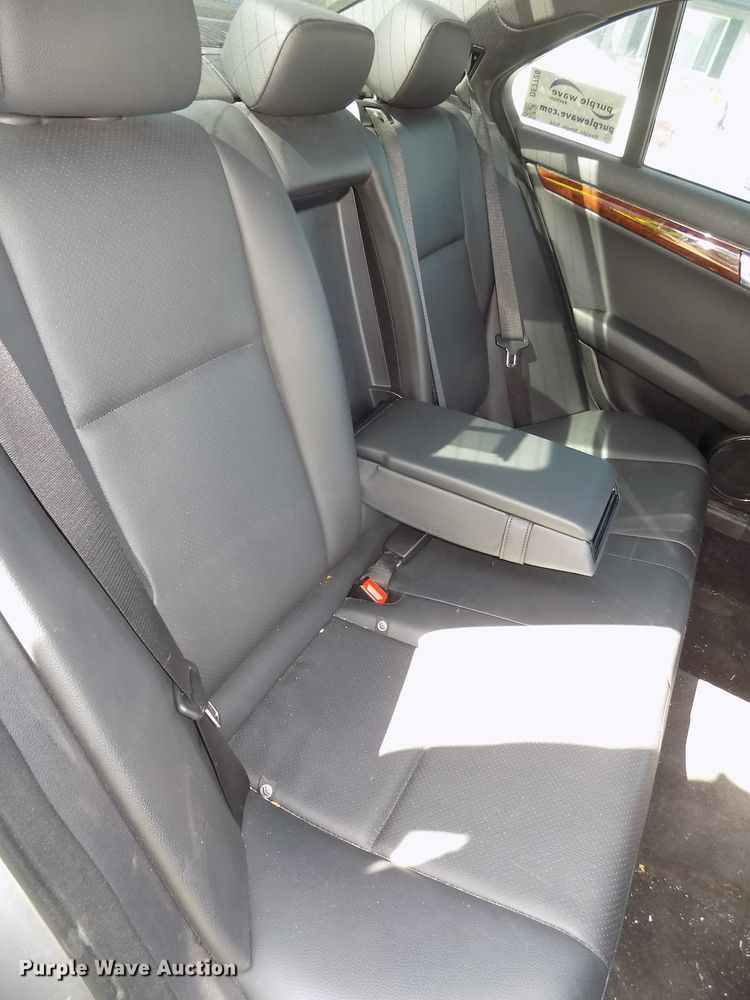 image for item DE7728 2009 Mercedes Benz C300