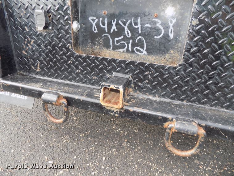 image for item DE7729 2002 Ford F250 Super Duty XLT Crew Cab flatbed pickup truck